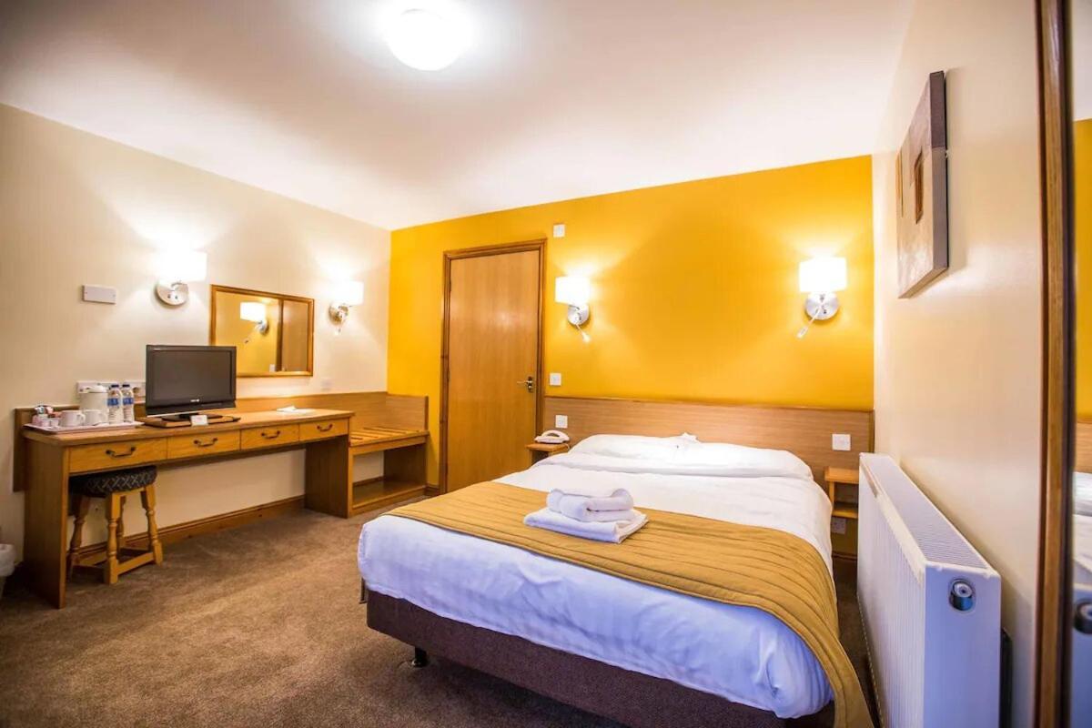 Tollgate Hotel&leisure 4*