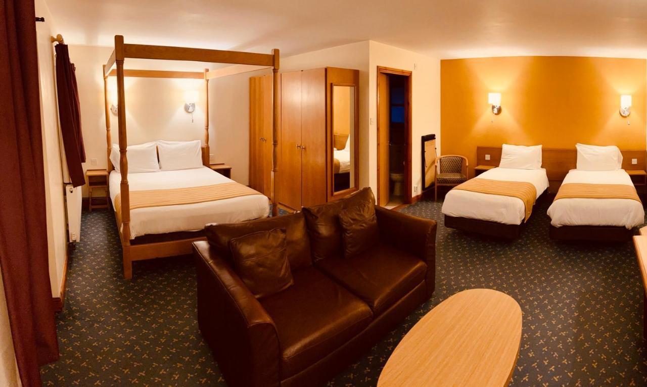 Hotel Tollgate & Leisure